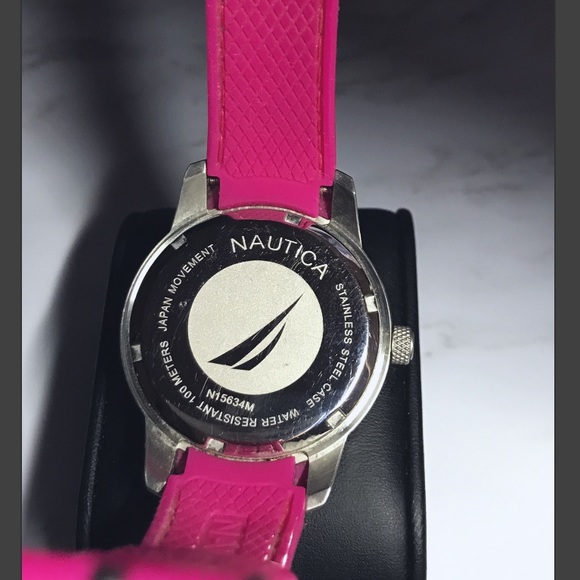 Nautica Wristwatch ⌚️ - Picture 2 of 2
